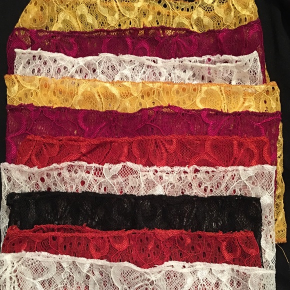 NWOT BUNDLE 30 PIECES LACE INSIDE HIJAB COVER